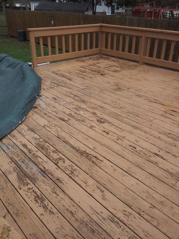 Lees Re Creation Power washing and Painting deck in Toledo Ohio 43615